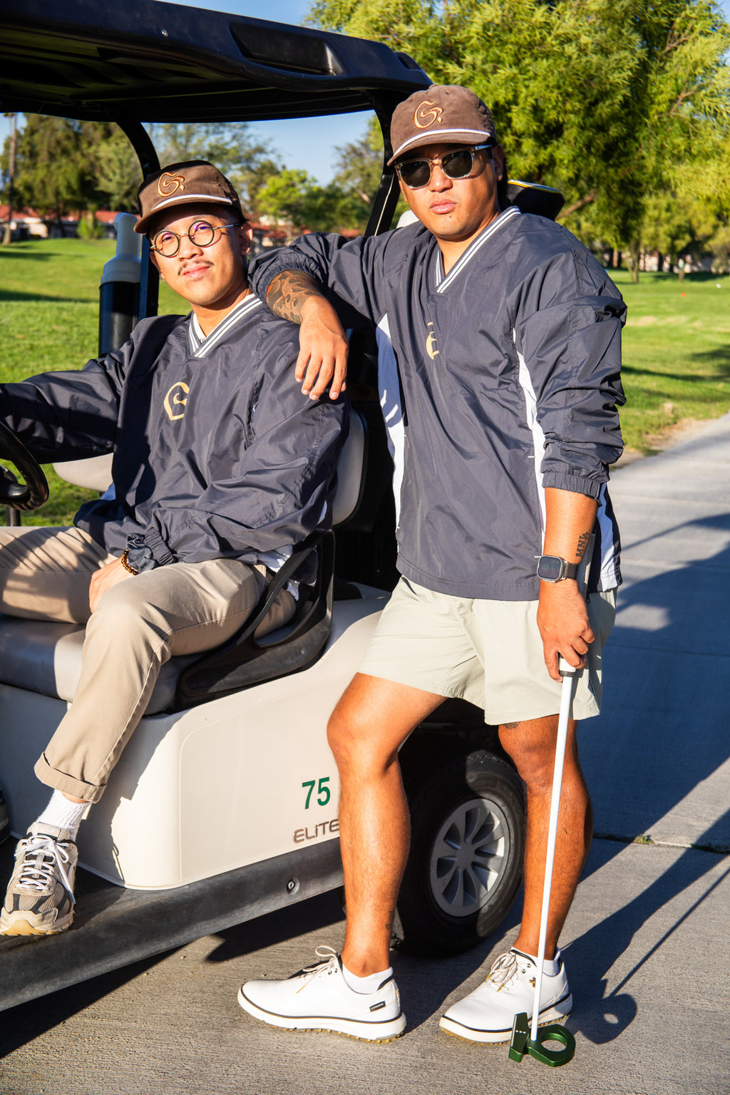 "Gintong Titik" Windshirt